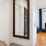 ☆beach Centar Large Stylish With Terrace